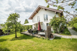 Niko_Seifert_Immobilien_Einfamilienhaus_Amerang_Holzterrasse